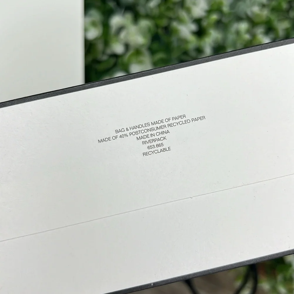 CHANEL Authentic White Shopping Bag Gift Set
